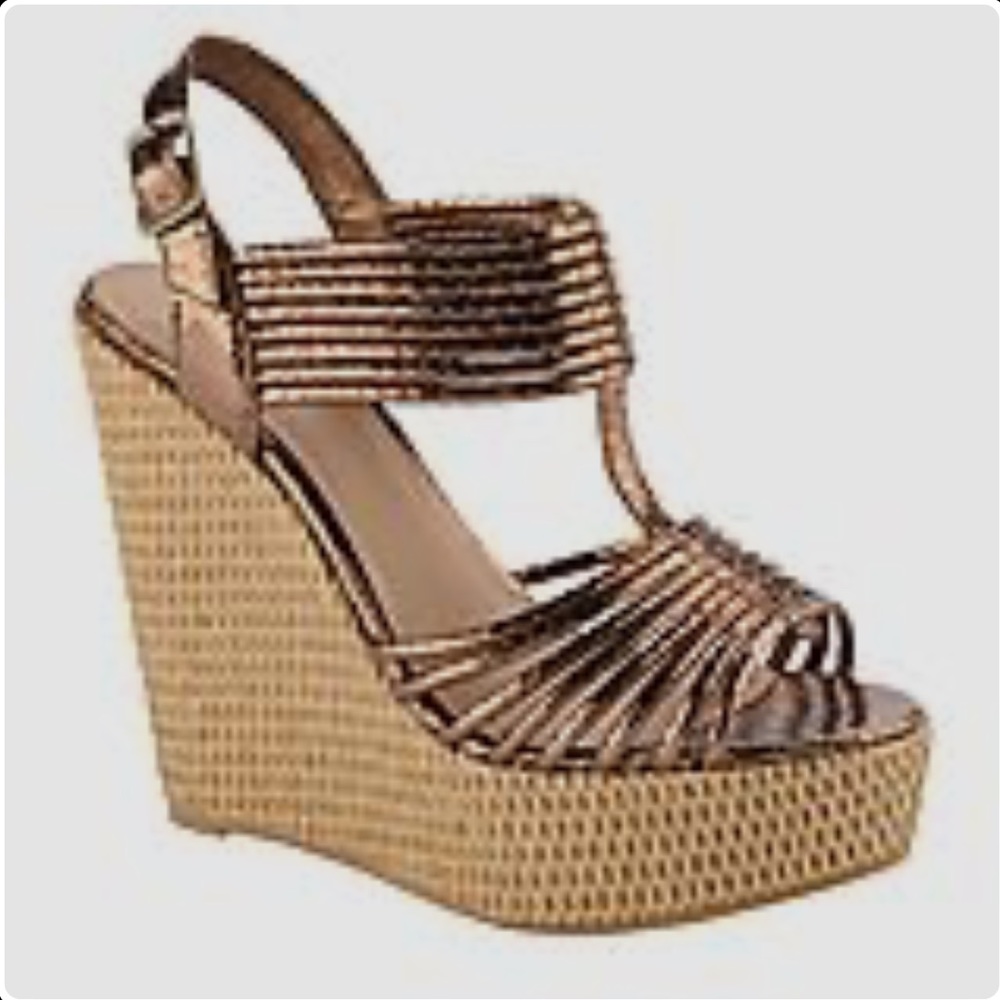 Aldo metallic bronze wedge sandals open toe size 7